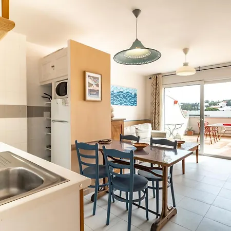 Port De 43 Atico Con Piscina Comunitaria Llanca